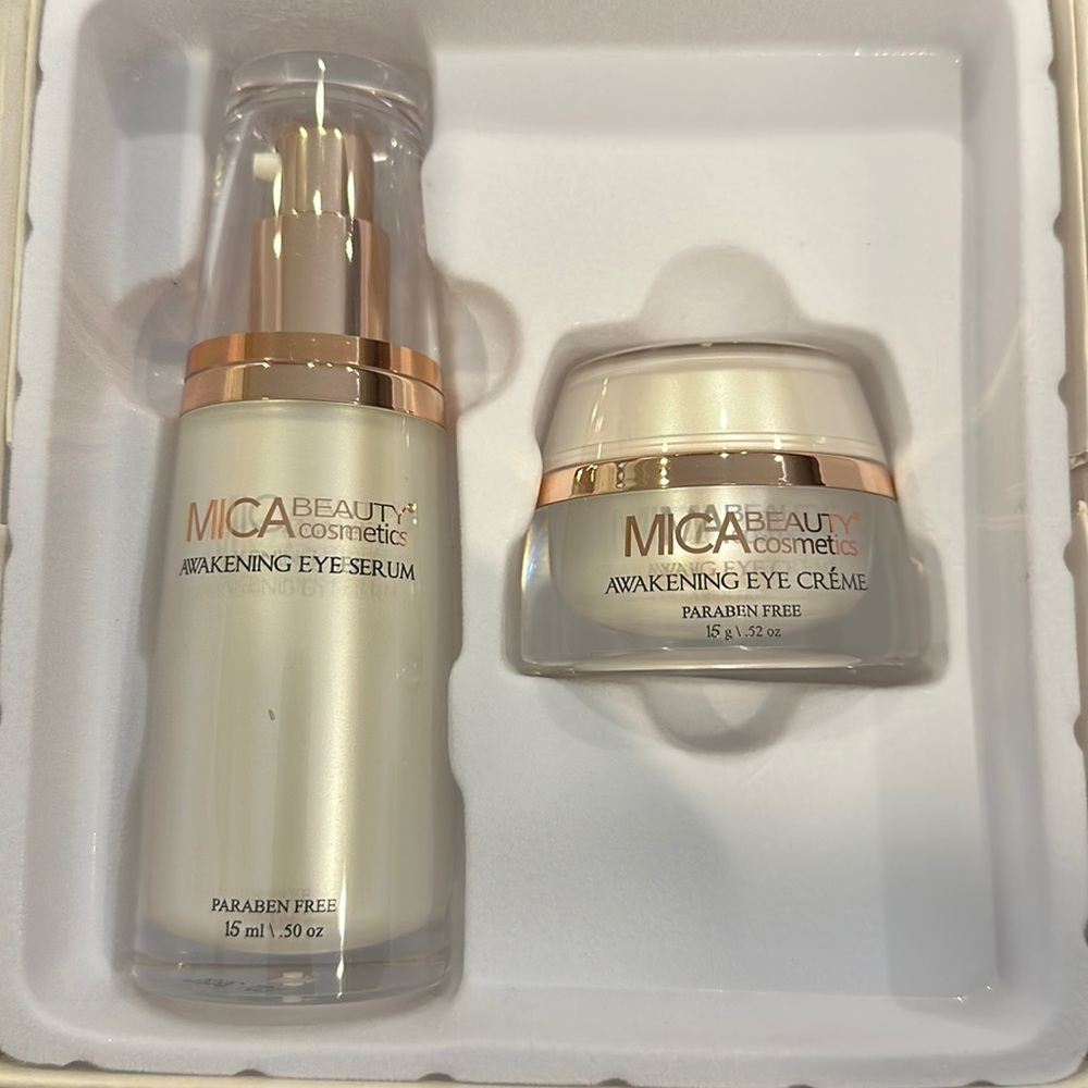 Mica Beauty Cosmetics Awakening Eye Set